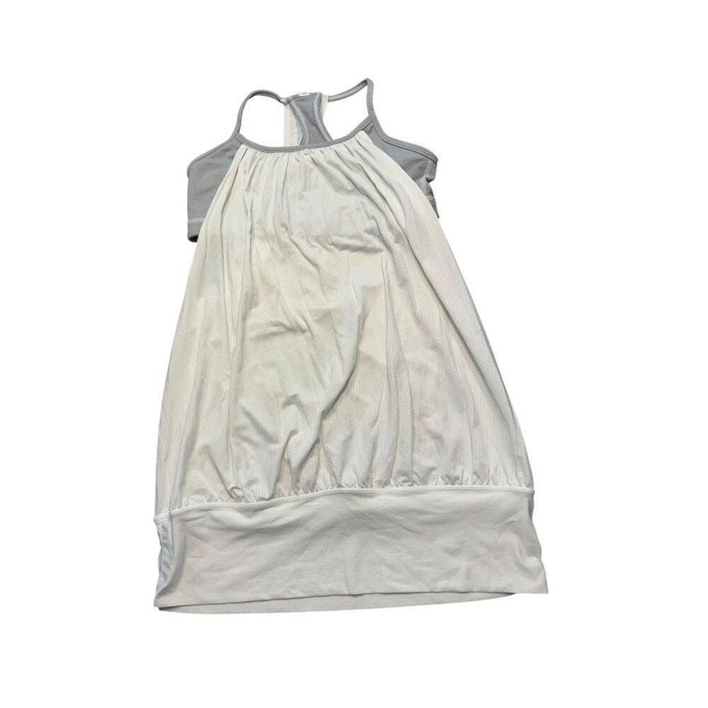 Lululemon Athletica No Limit Tank with built in bra size 6 White Gray
